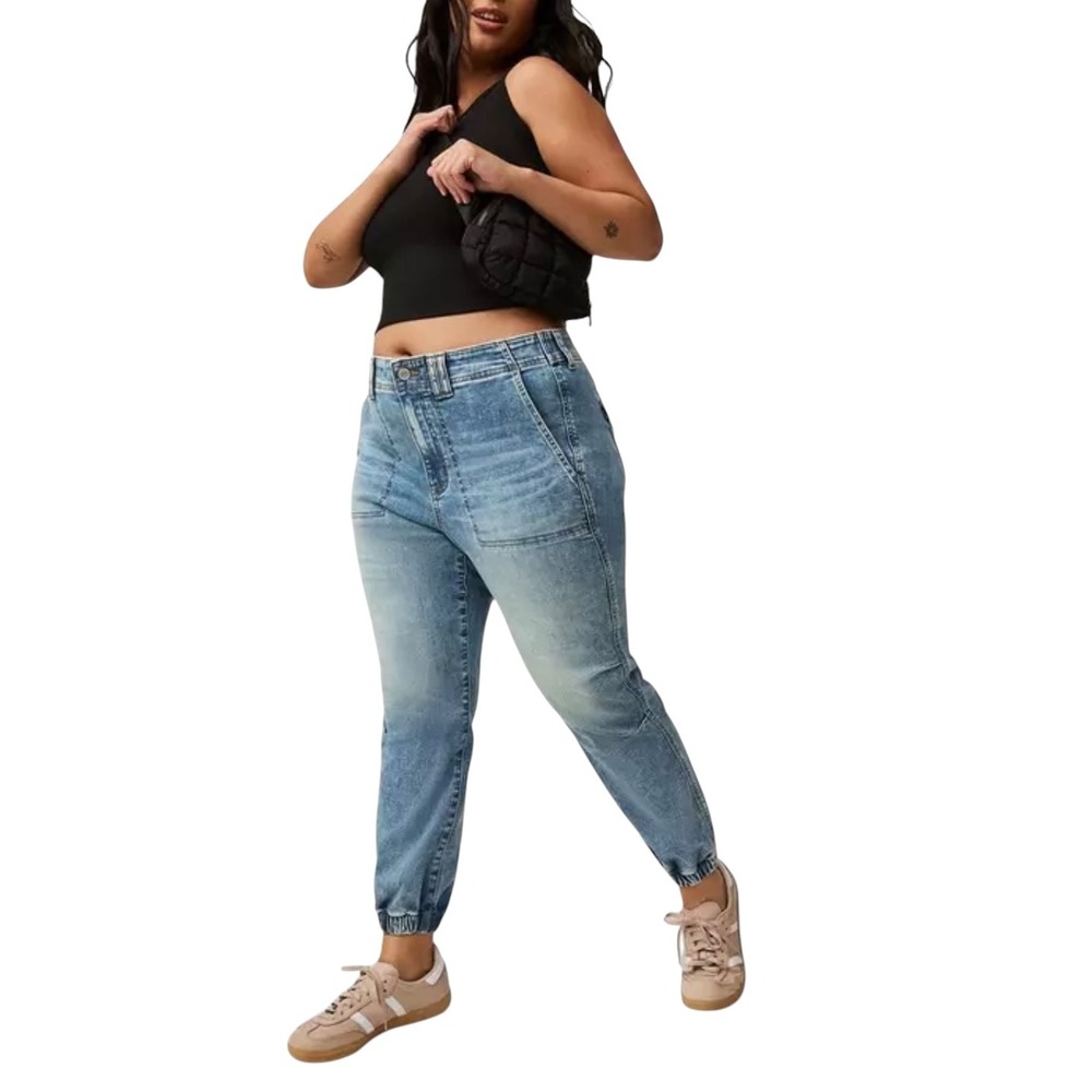 Torrid Feel The Fit Light Wash Denim Joggers Utility Cargo Pants Size 12R